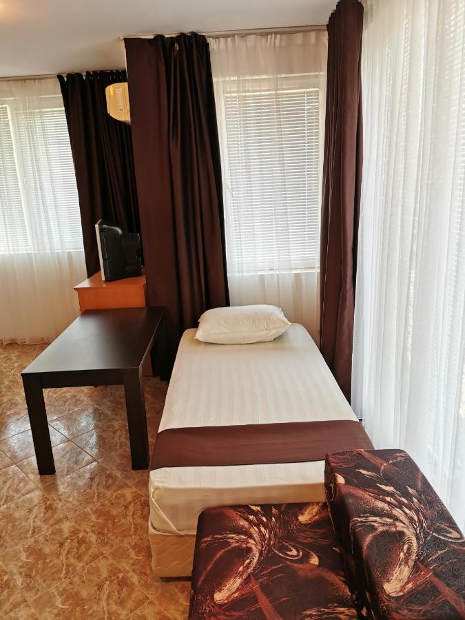 Jelezchevi Guest Rooms Приморсько Екстер'єр фото
